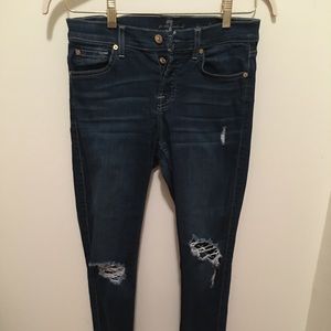 Josefina skinny boyfriend